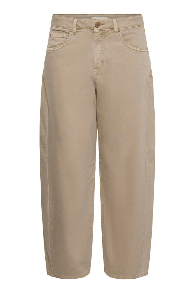 Cream barrel Jeans