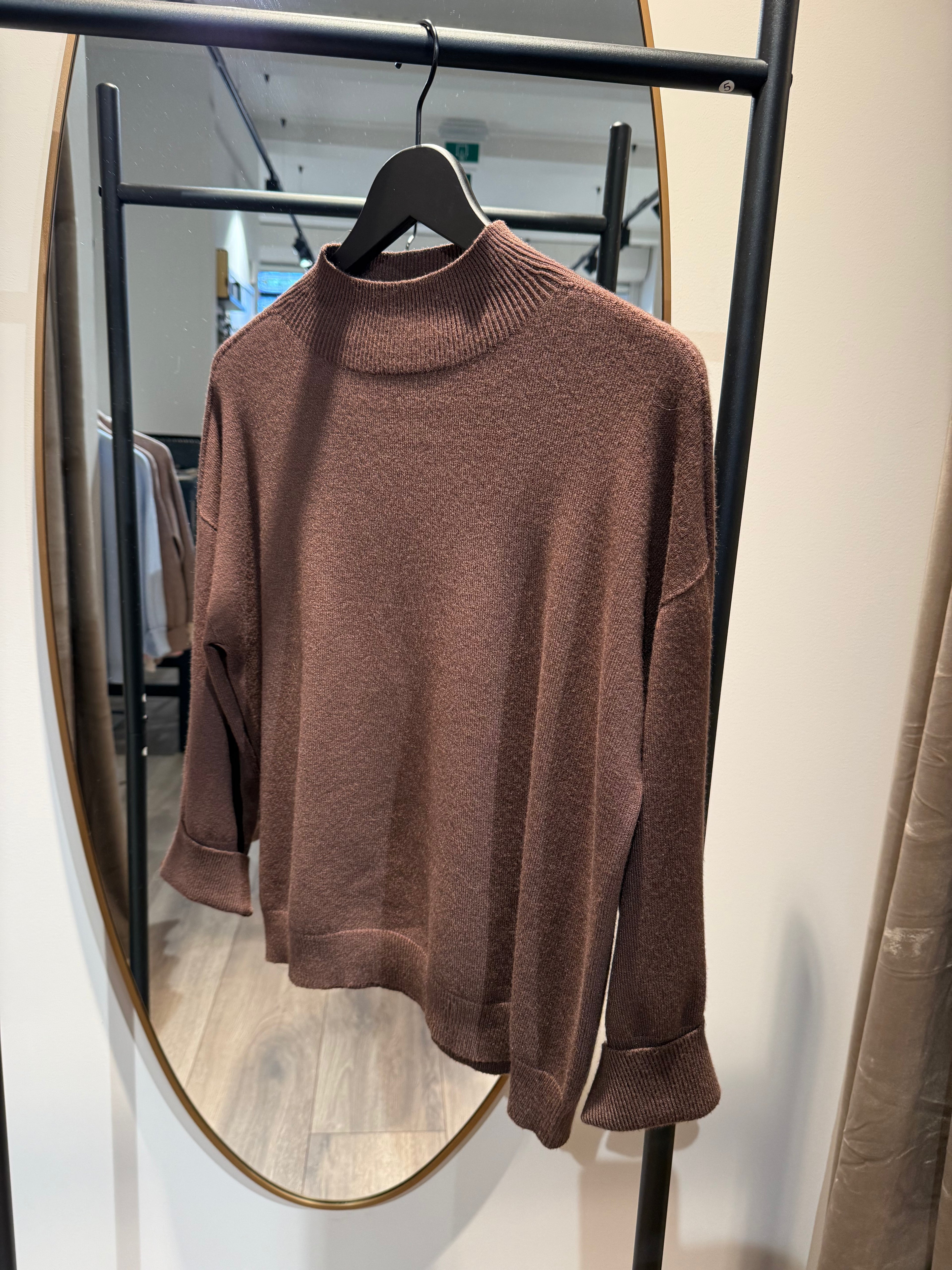 Truitje driekwart mouw met knoopjes