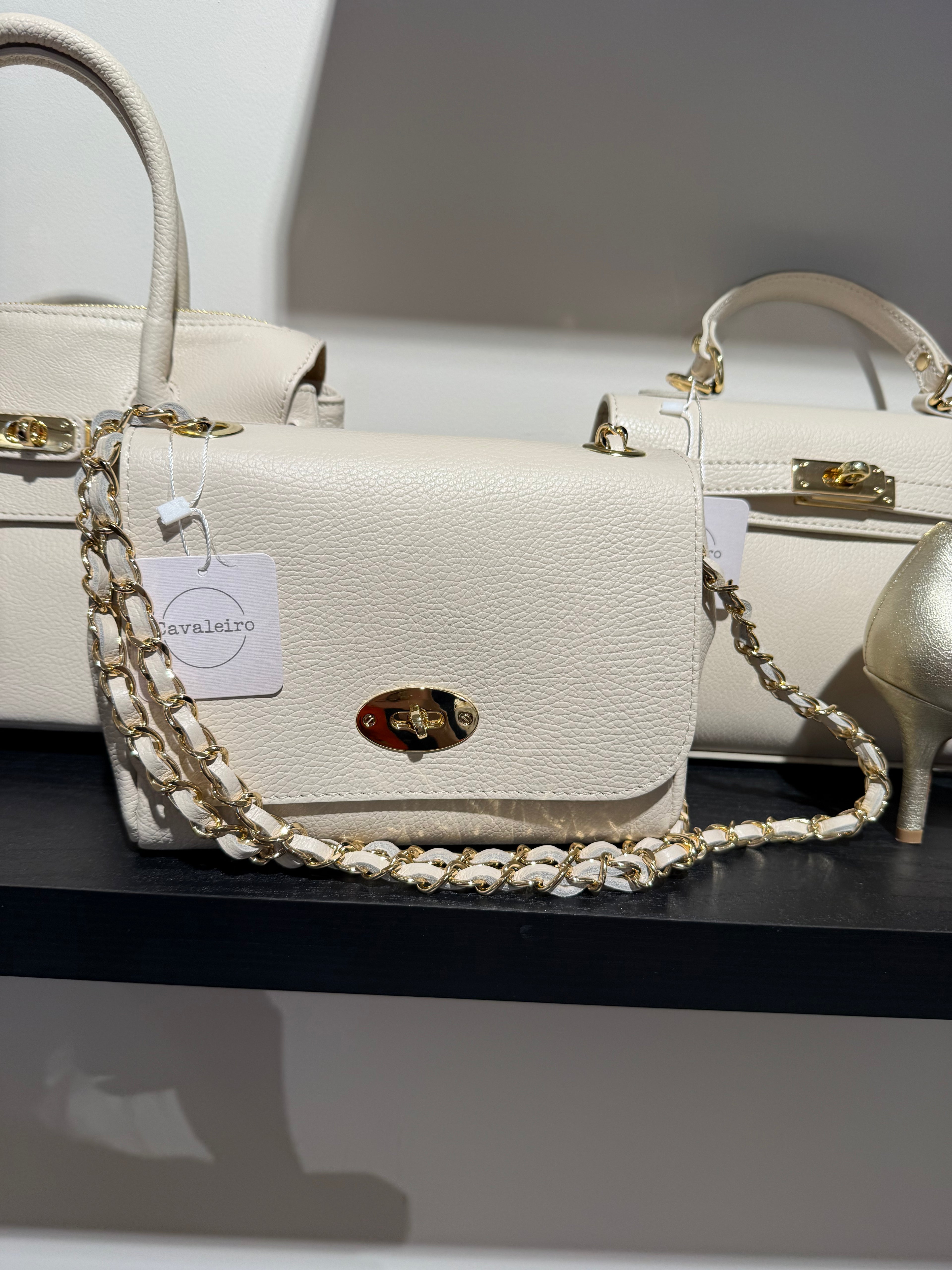 Tas Nina
